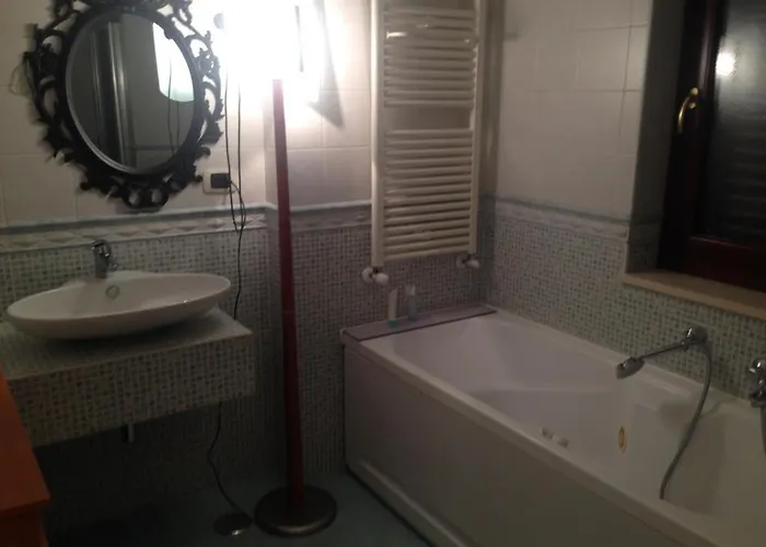 Rg House * 特拉尼